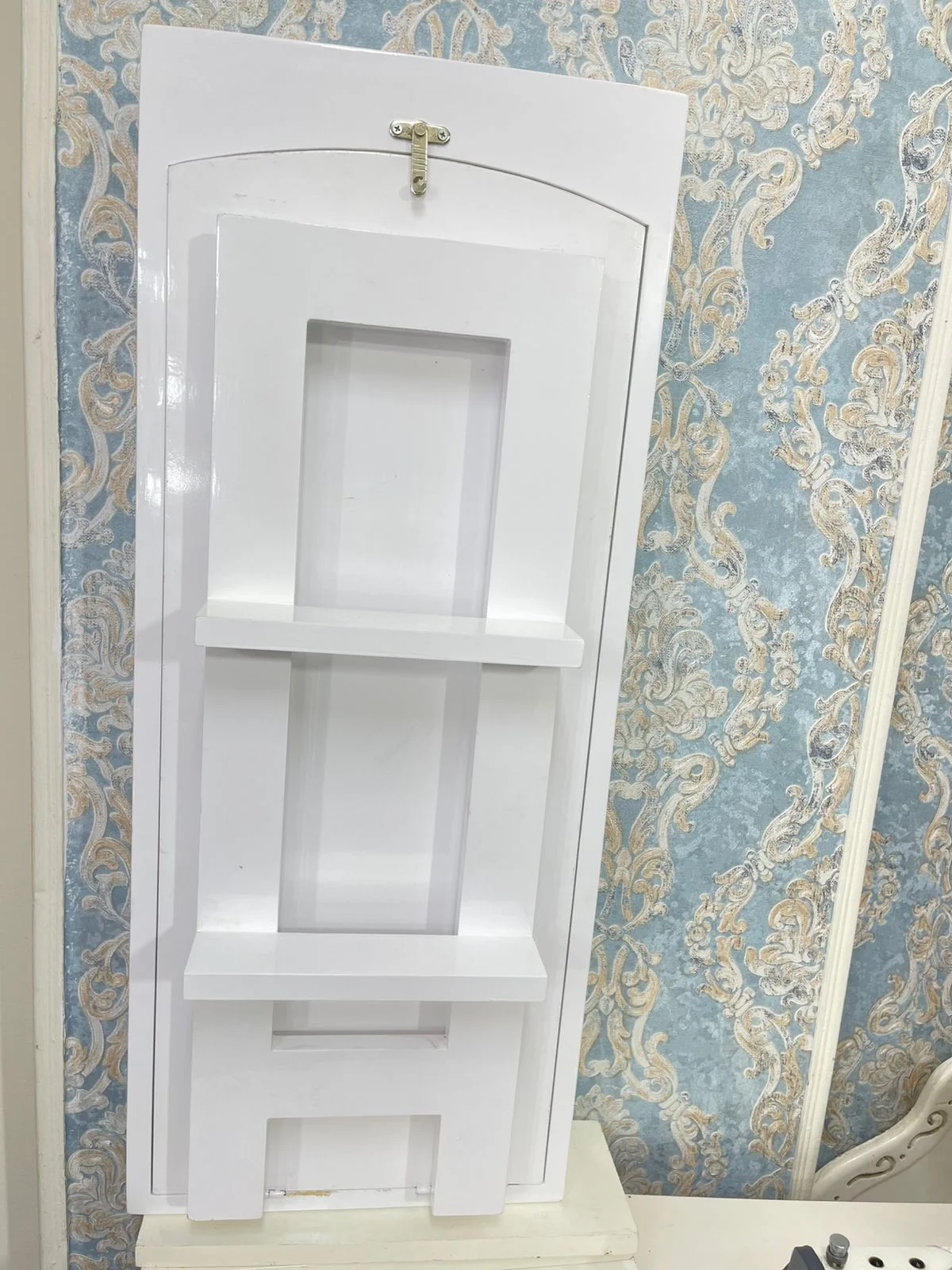 طربيزه مكواه معلقه